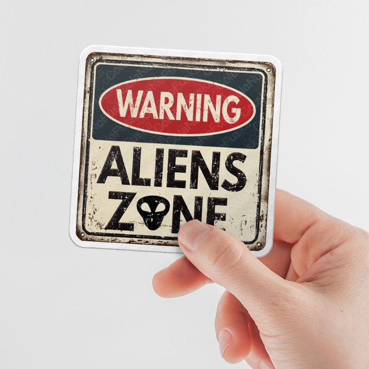 Warning Aliens Zone